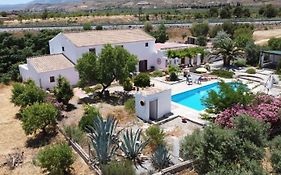 Casa De La Familia - Casa Rural